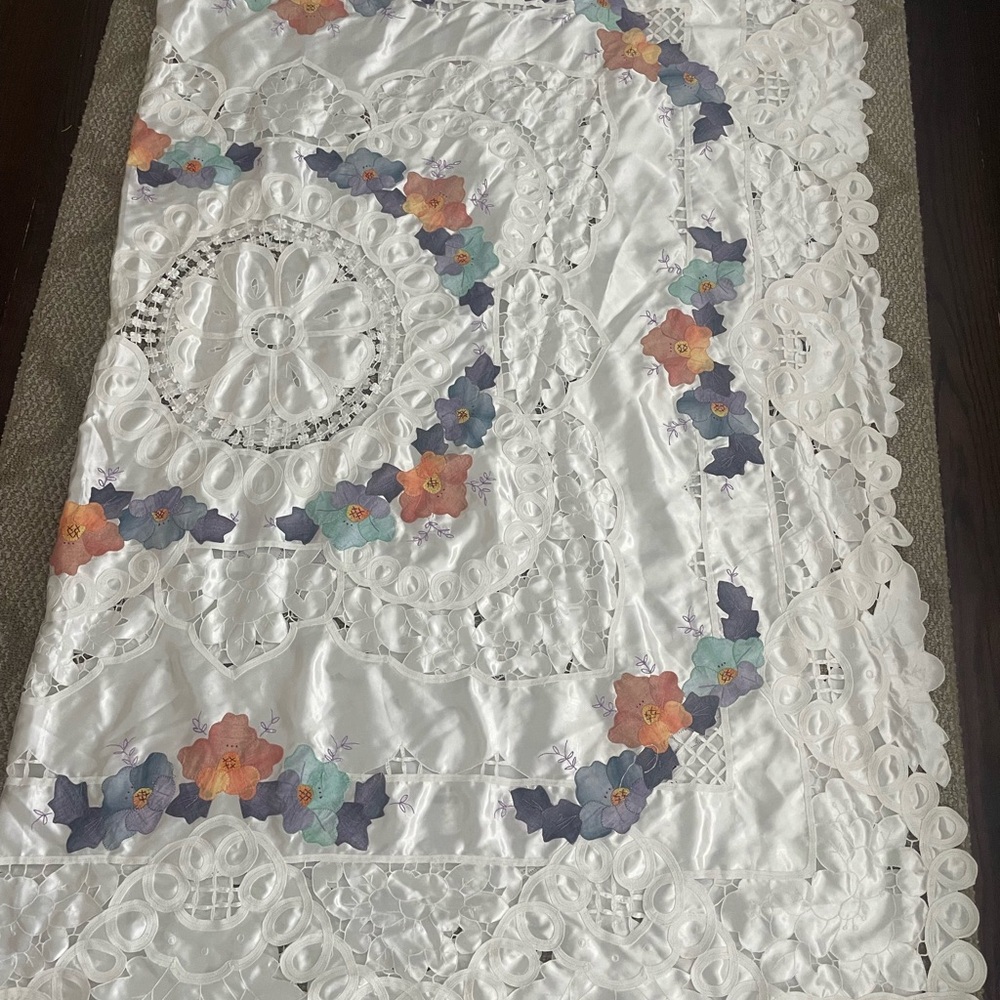 Stunning White satin Tablecloth with Floral Accents in cutwork pattern